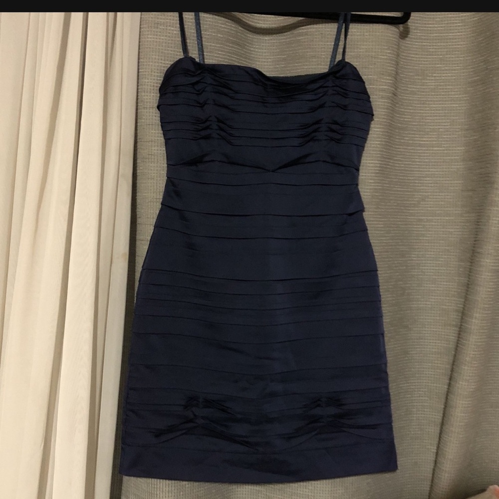 New BCBG Maxazria Strapless Navy Blue Dress
